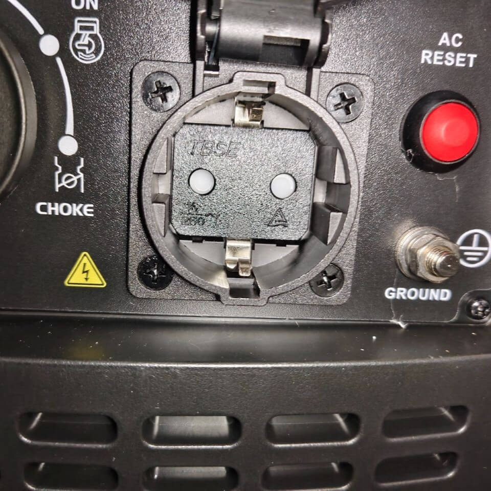 Бензиновый генератор Zammer S1250iS