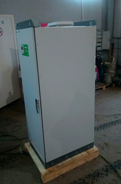 "ГК "ТехноСпецСнаб" произвела поставку трехфазного итальянского стабилизатора напряжения в адрес крупной компании в г. Самара. �3